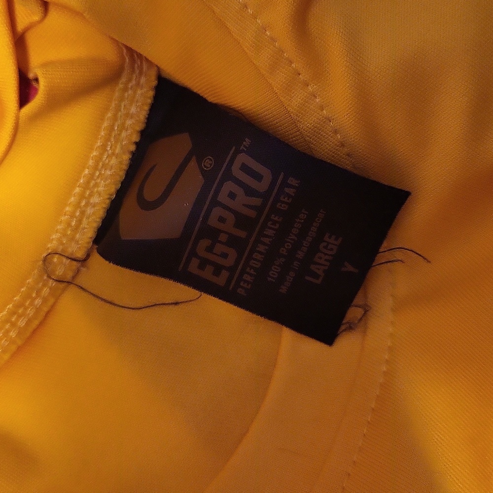 Vintage McDonalds Softball Baseball Tee TShirt Yellow Red #7 Youth Large - Picture 3 of 3